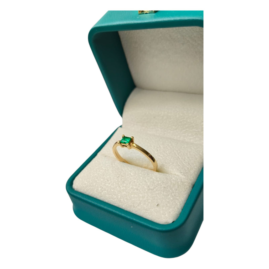 Anillo Oro 18K con Esmeralda Natural Colombiana - Colección Soleil