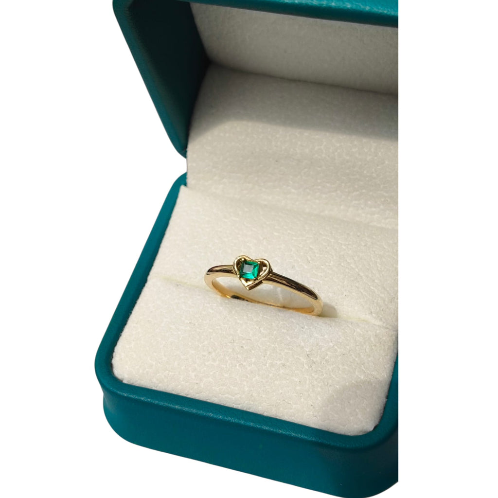 Anillo Oro 18K con Esmeralda Natural Colombiana - Colección Céleste
