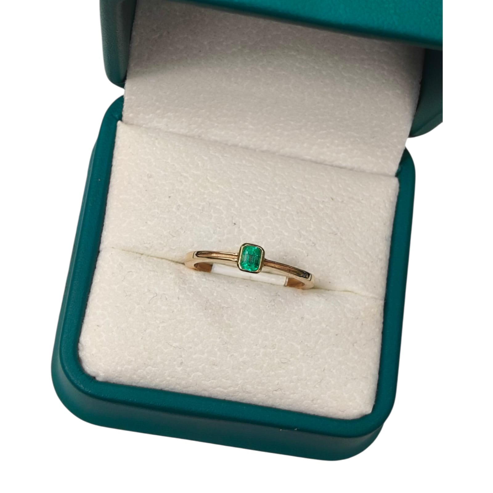 Anillo Oro 18K con Esmeralda Natural Colombiana - Edición Deluxe