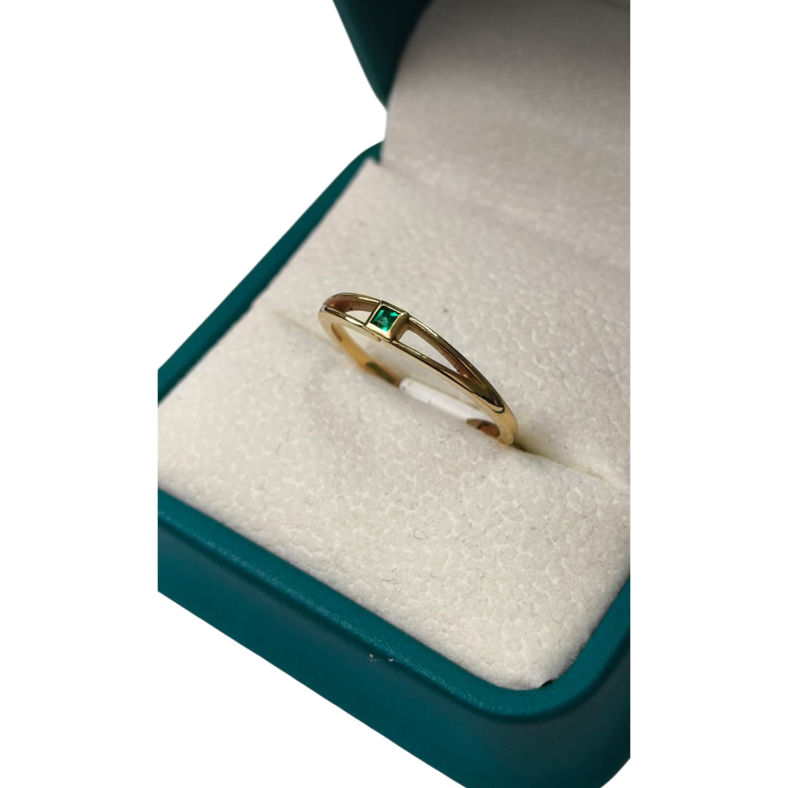 Anillo Oro 18K con Esmeralda Natural Colombiana - Lujo Exclusivo
