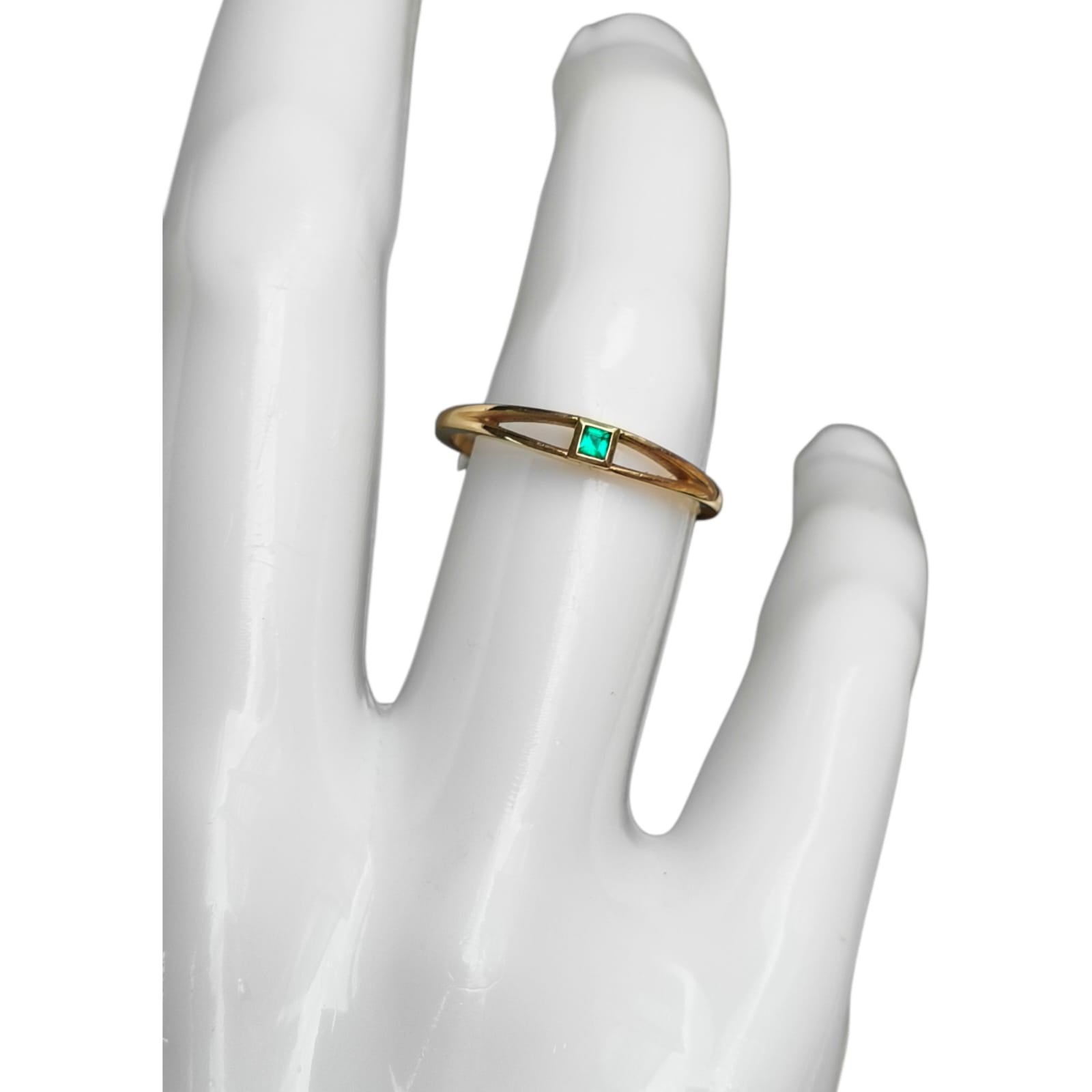 Anillo Oro 18K con Esmeralda Natural Colombiana - Lujo Exclusivo