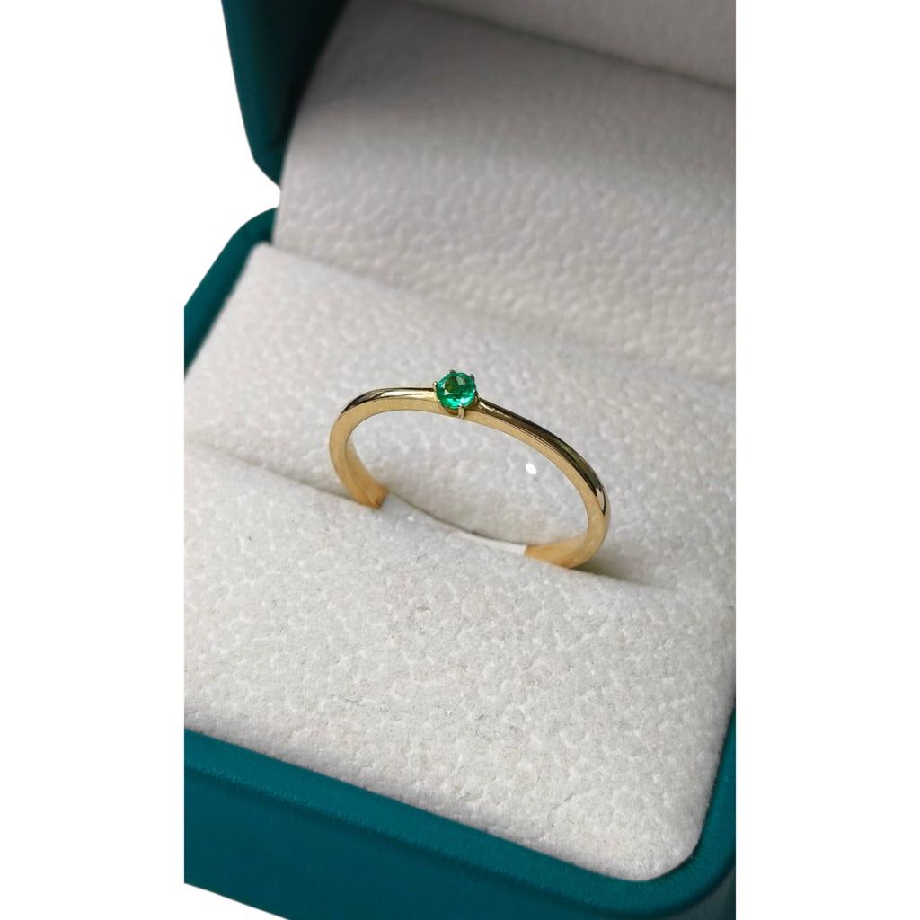 Anillo Solitario Oro 18K Esmeralda Natural Colombiana - Diseño Clásico