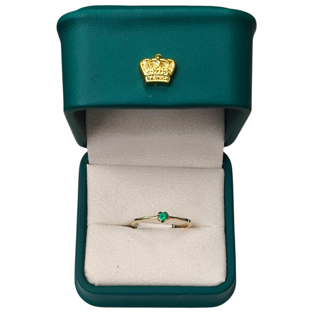 Anillo Solitario Oro 18K con Esmeralda Natural Colombiana Premium